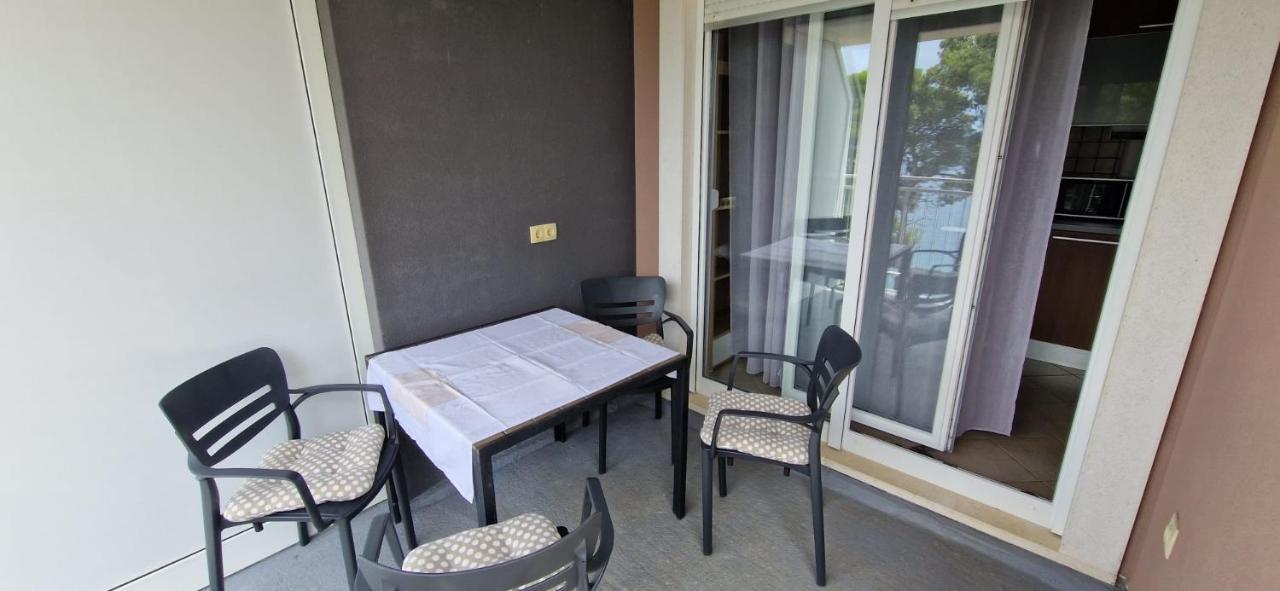 Oasis Of Peace Apartment Omiš Exterior foto